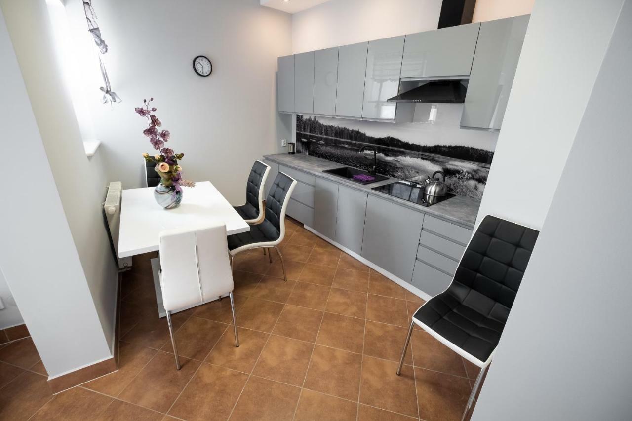 Apartament Augustow Lägenhet Exteriör bild